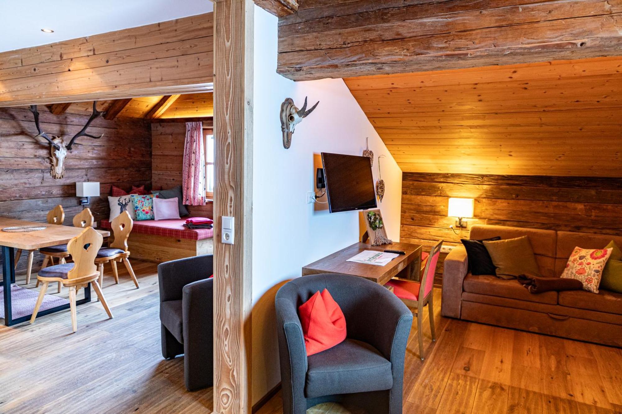 Appartements Kirchenwirt Кирхберг ин Тирол Екстериор снимка