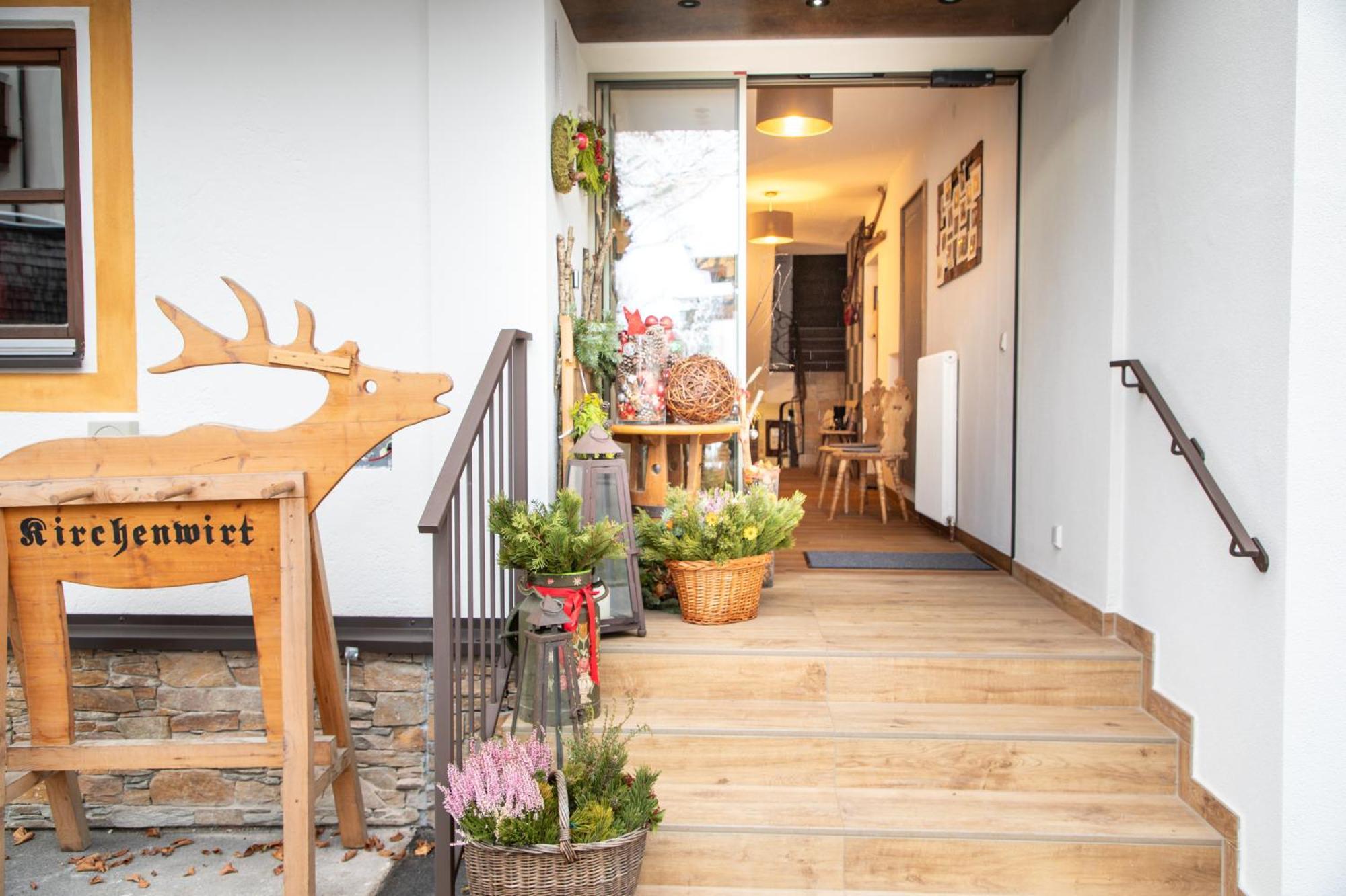 Appartements Kirchenwirt Кирхберг ин Тирол Екстериор снимка